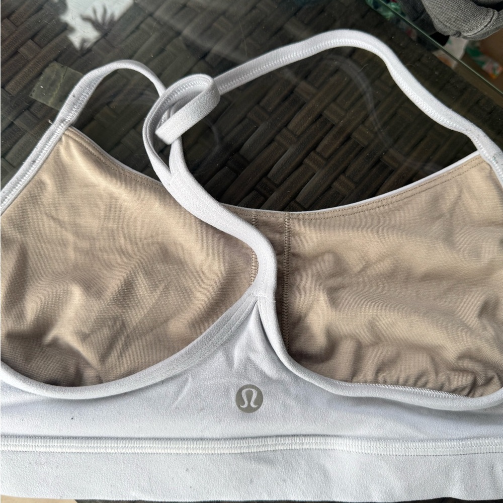 White flow Y bra